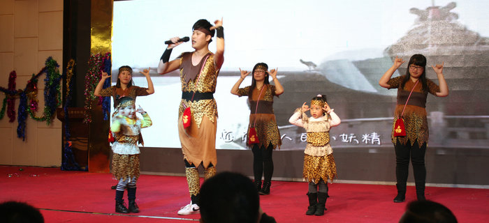 劉潭服裝2017年年會熱鬧上映，給你不一樣的饕餮盛宴