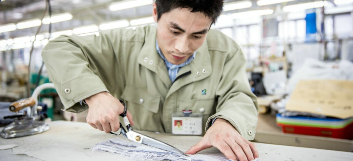 善于挖掘員工的閃光點(diǎn)，聚力創(chuàng)新形成劉潭服裝共同體