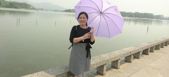 在五一來臨之際，劉潭服裝組織企業(yè)先進(jìn)標(biāo)兵赴南京游玩