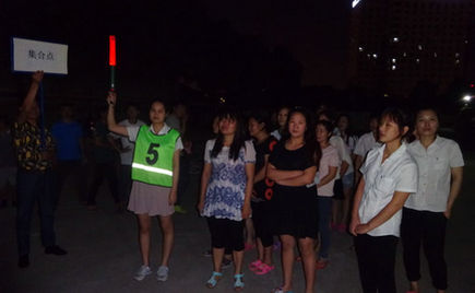 安全生產(chǎn)月，劉潭服裝進(jìn)行宿舍緊急疏散演習(xí)