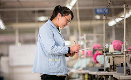劉潭服裝：管理就是要反復抓、抓反復