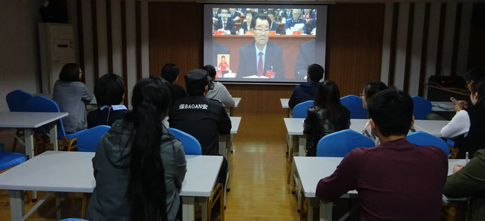 厲害了，我的祖國(guó)！劉潭服裝和你一起看十九大&hellip;&hellip;