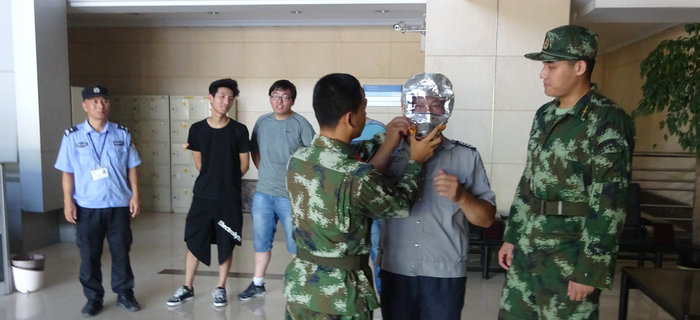 劉潭消防中隊來劉潭服裝進行消防設備現(xiàn)場培訓