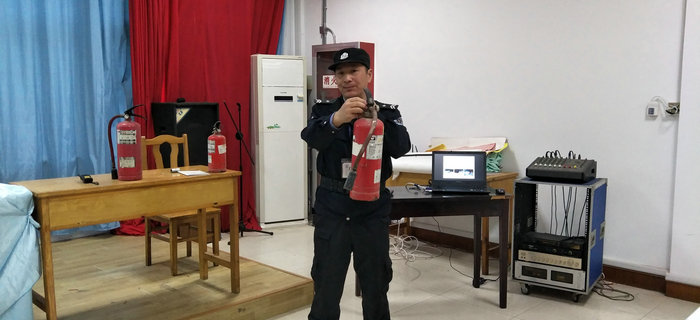 劉潭服裝2017年最后一次新員工入職培訓(xùn)會議圓滿收官