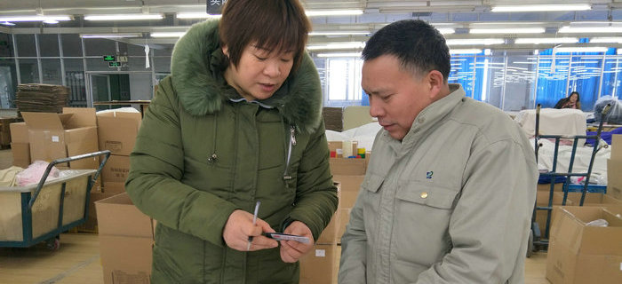 劉潭服裝工會為員工提前代購車票，讓員工順利返鄉(xiāng)