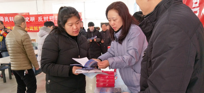 劉潭服裝：&ldquo;法潤梁溪，情系民工&rdquo;活動，營造良好用工環(huán)境
