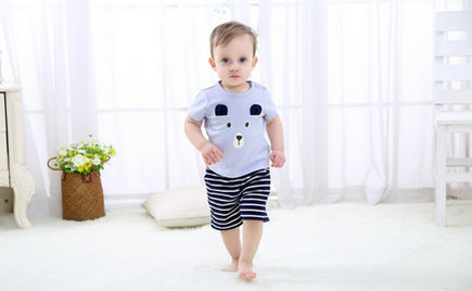 劉潭服裝:80后父母如何挑選嬰幼兒服裝？