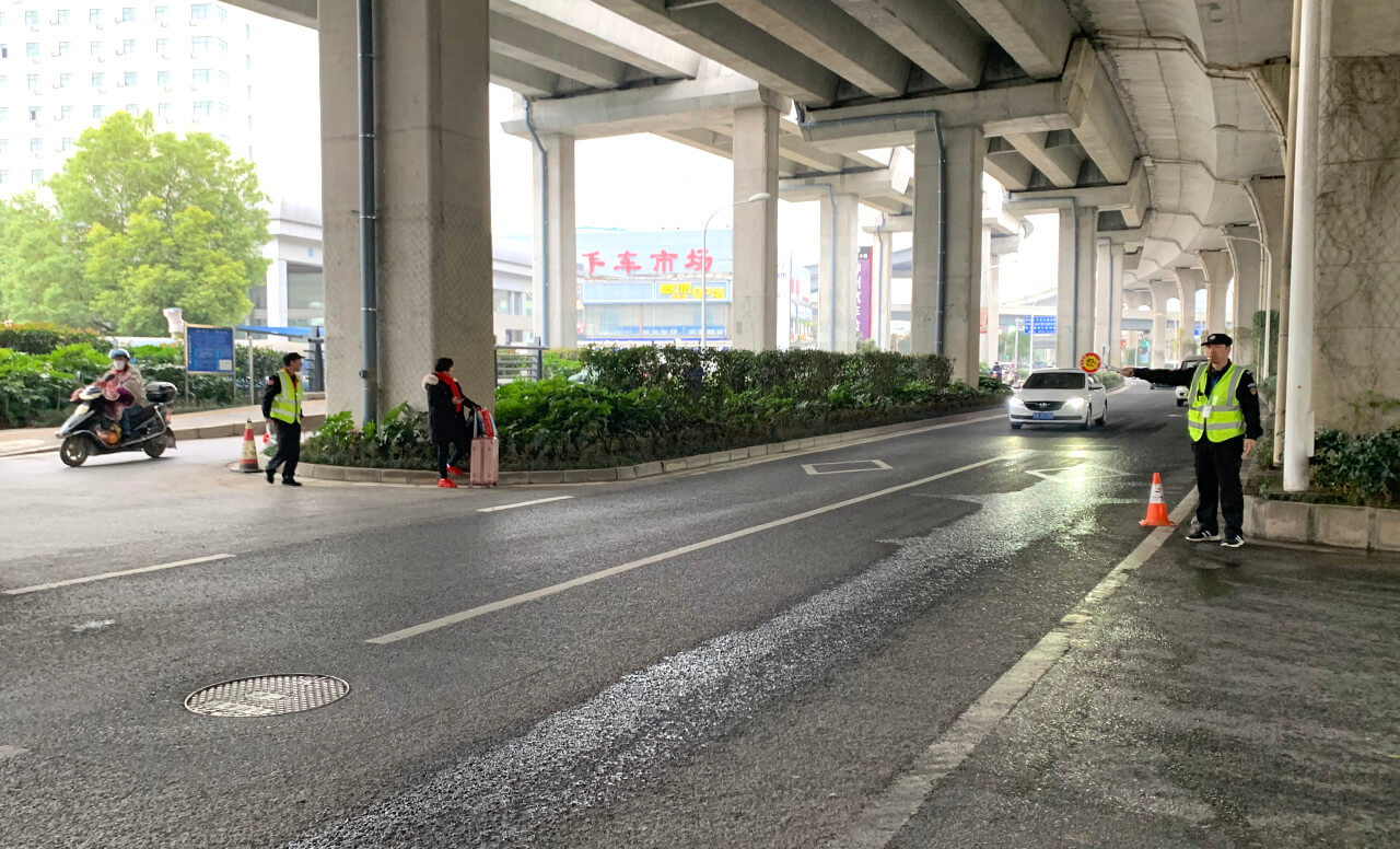 劉潭服裝全國交通安全日