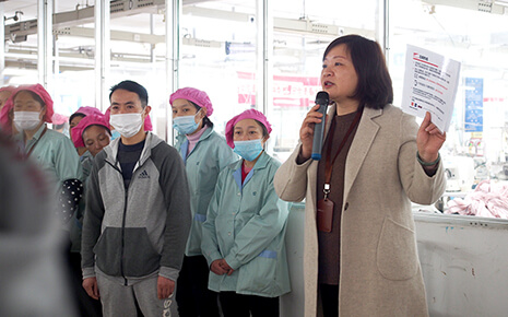 劉潭服裝廠開展防恐反恐、社會(huì)責(zé)任內(nèi)容培訓(xùn)