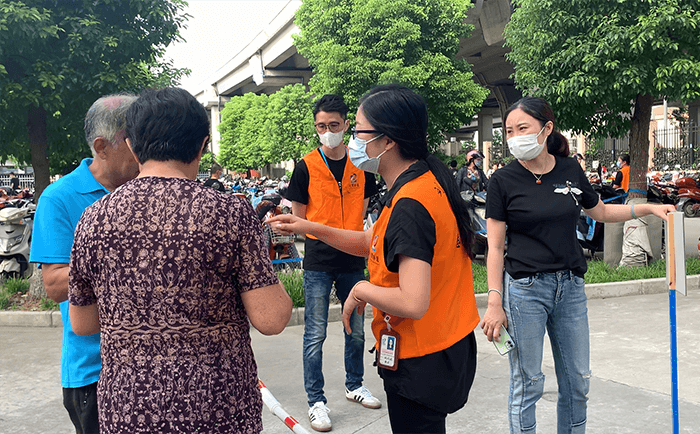 劉潭服裝廠防疫不松懈