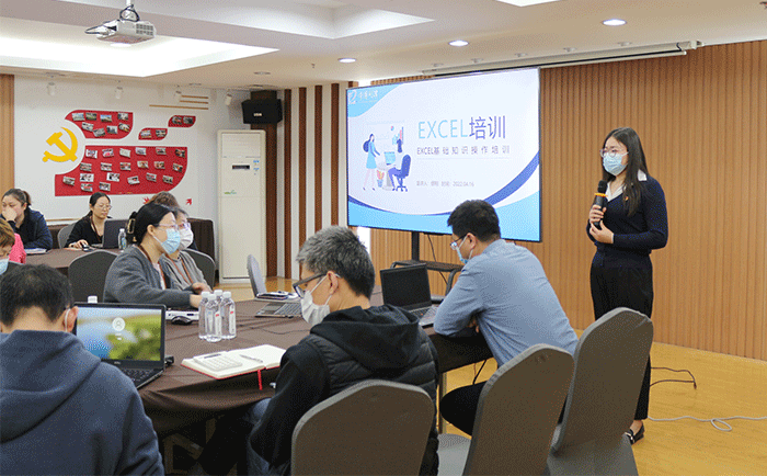 劉潭服裝廠開展辦公軟件技能專題培訓(xùn)
