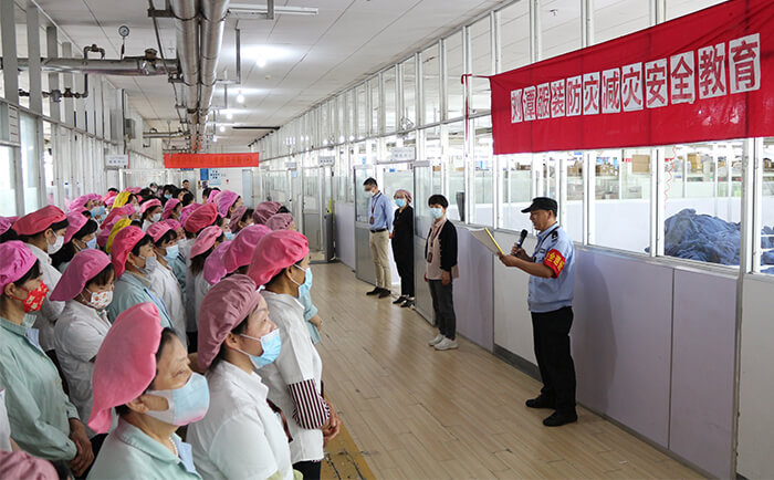 劉潭服裝廠組織開展防災(zāi)減災(zāi)宣傳教育活動(dòng)