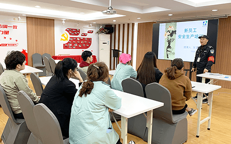 凝聚新力量，助力新成長——劉潭服裝開展新員工培訓
