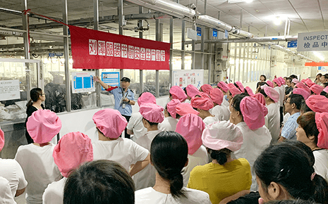 劉潭服裝：深入開展安全教育培訓，筑牢節(jié)前安全生產(chǎn)防線