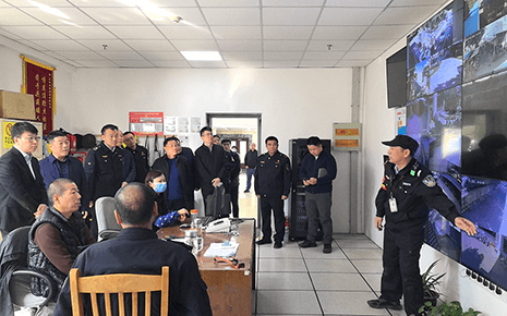 區(qū)領(lǐng)導(dǎo)帶隊到劉潭服裝開展消防安全專項檢查