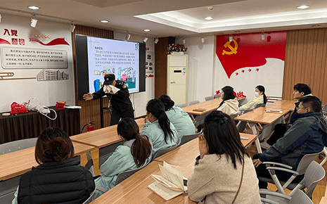 劉潭服裝：新員工入職培訓(xùn)，筑牢安全防線